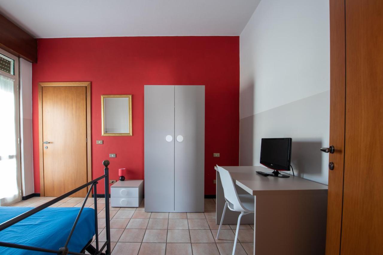 Albergo La Rovere Roverbella ภายนอก รูปภาพ